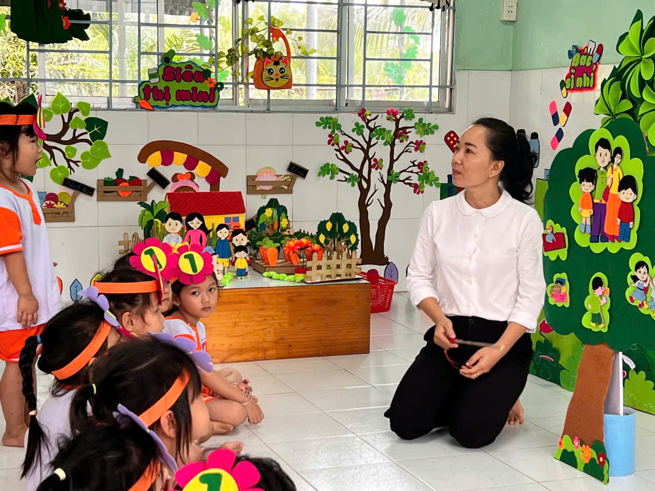 Thao giảng "Trò chuyện về gia đình bé" độ tuổi 4-5 tuổi